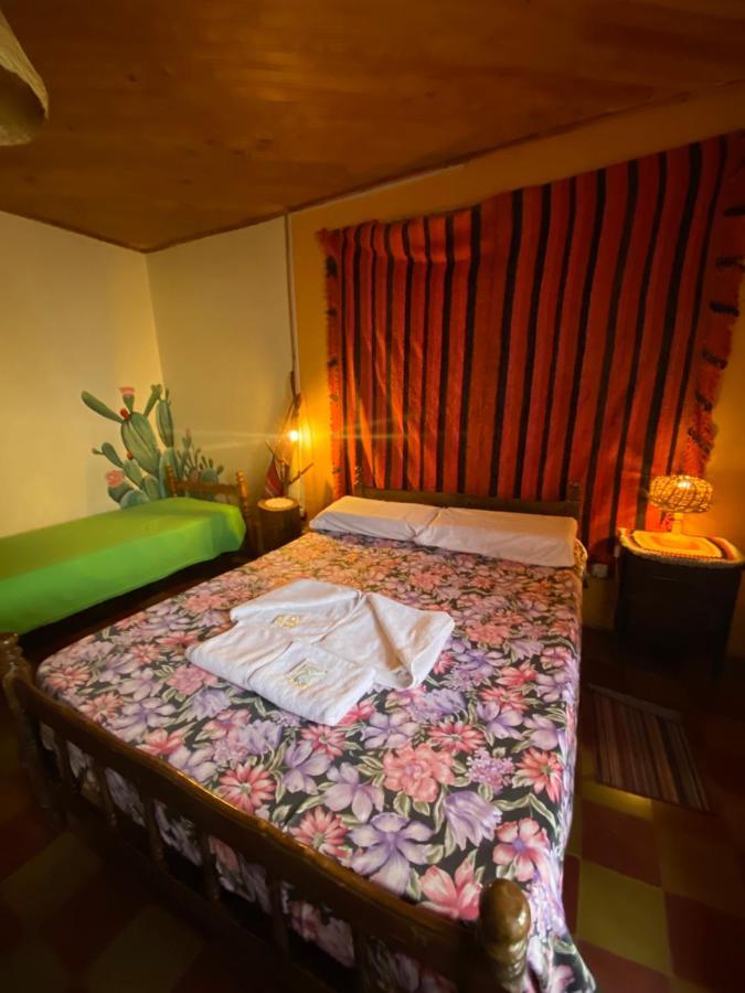Munay Ecohostal - Cabanas De Adobe Tinogasta Esterno foto